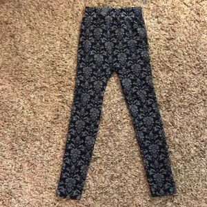 Fleur de lis high waisted leggings